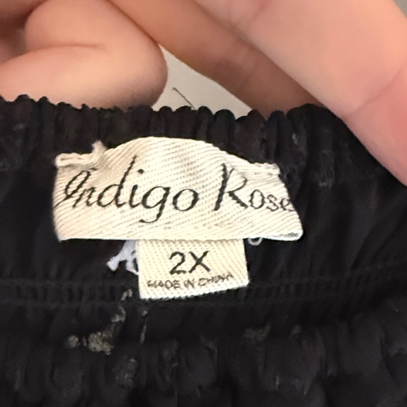 Chic Black Mini Dress - Picture 3 of 3